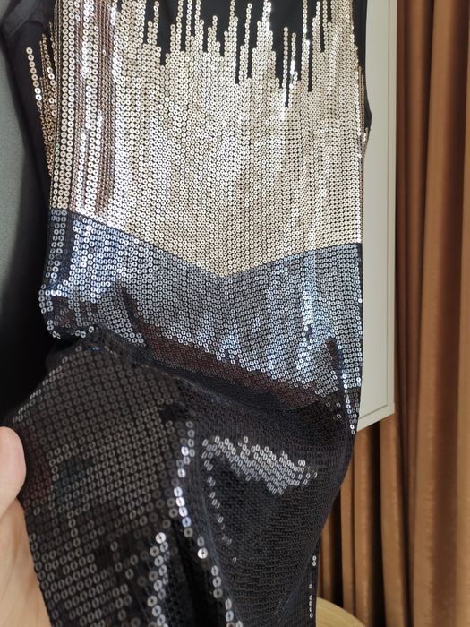 Блуза Mangо с пайети