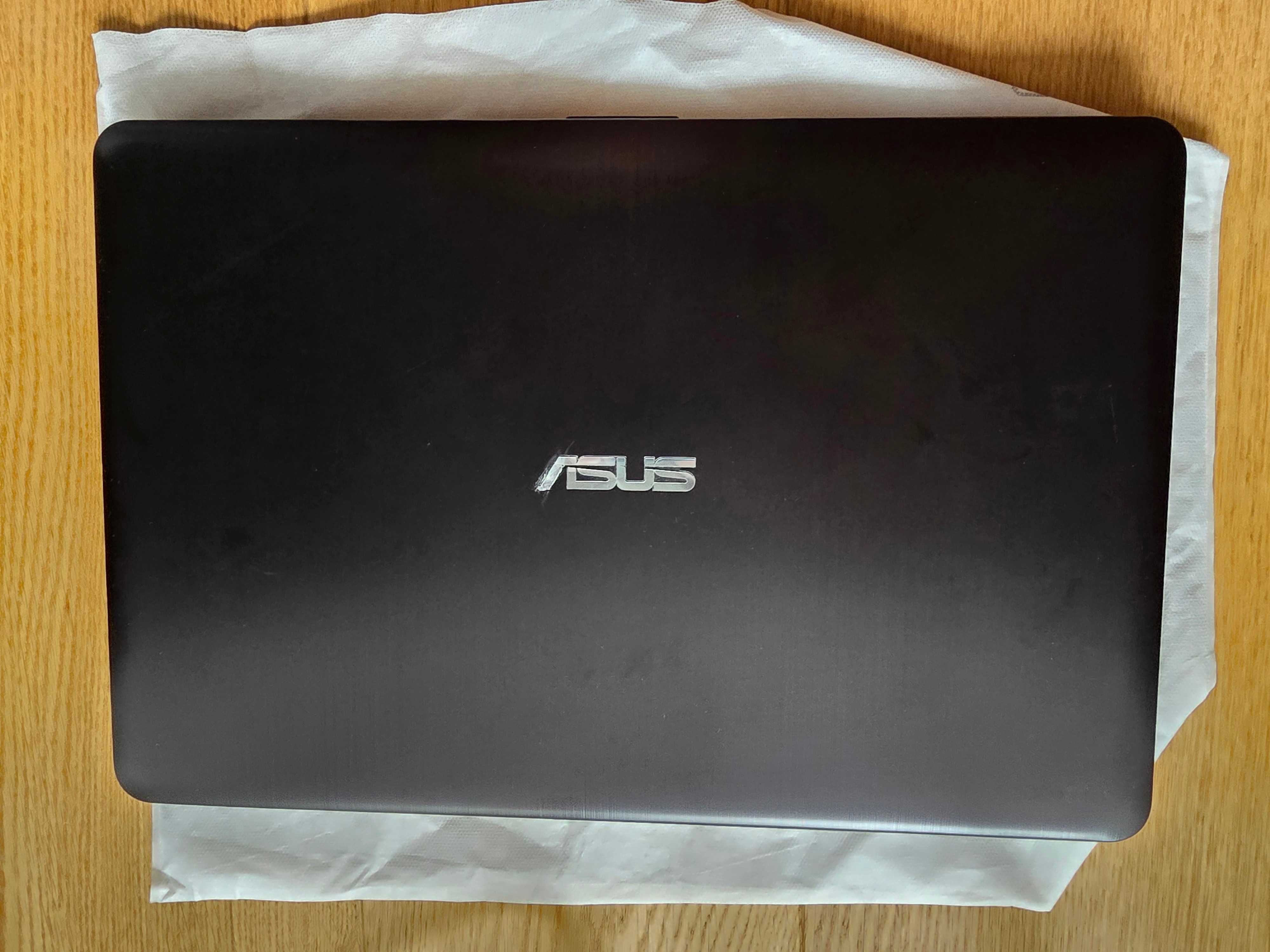 Лаптоп Asus X541UA-GO1372 - Intel I3-7100U 4GB RAM 256GB SSD