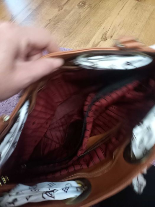 Дамска чанта Louis Vuitton