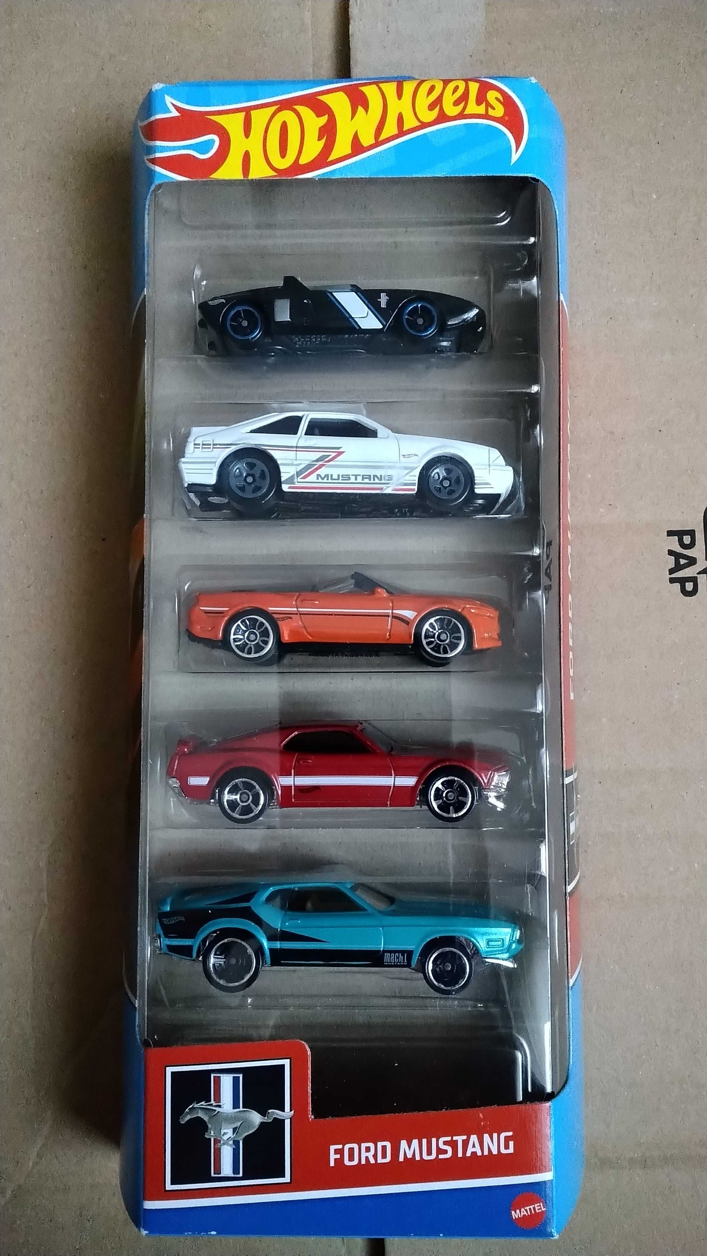 Set 5 pack Hot Wheels Ford Mustang