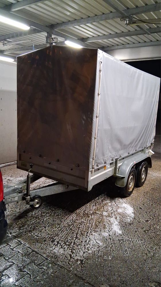 Remorca Pongratz 2000kg 2 axe cu prelata/sistem franare perfect
