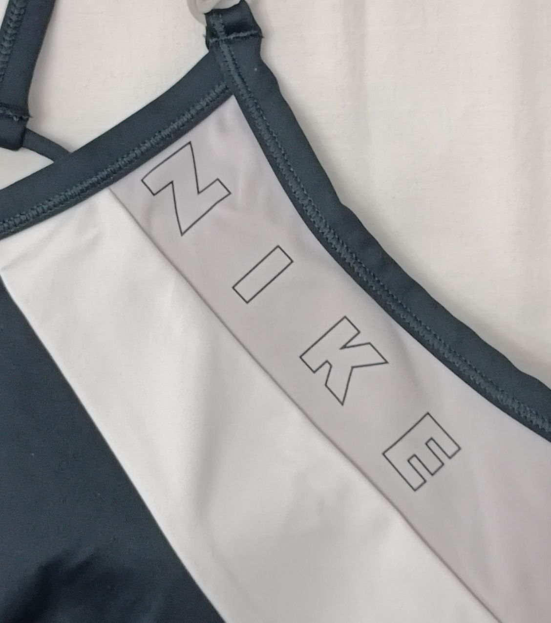 Nike DRI-FIT Bra оригинално бюстие 2XL Найк спорт фитнес тренировки