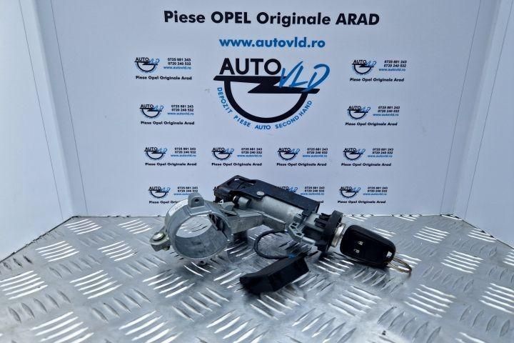 Contact cu cheie Opel Zafira C Tourer facelift