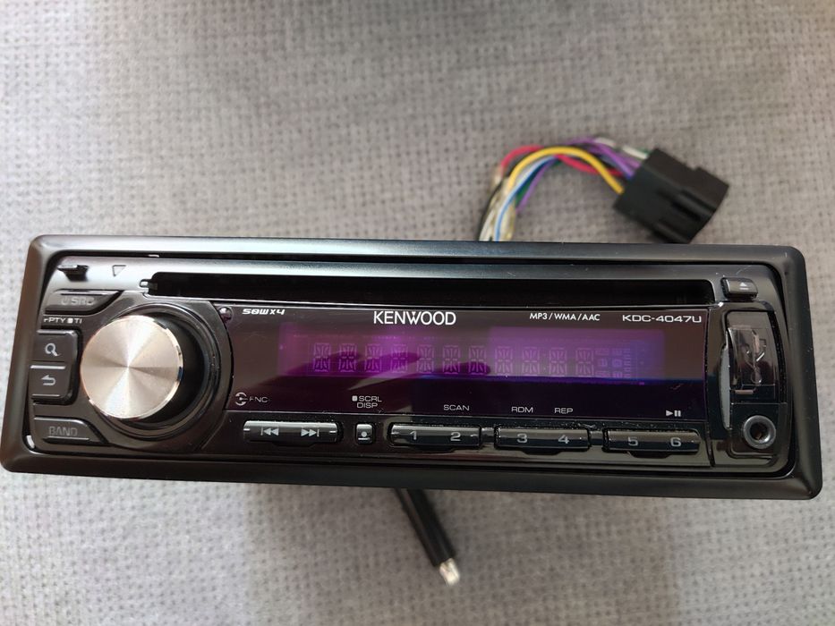 Radio CD-MP3-WMA-AAC Kenwood KDC-4047UA