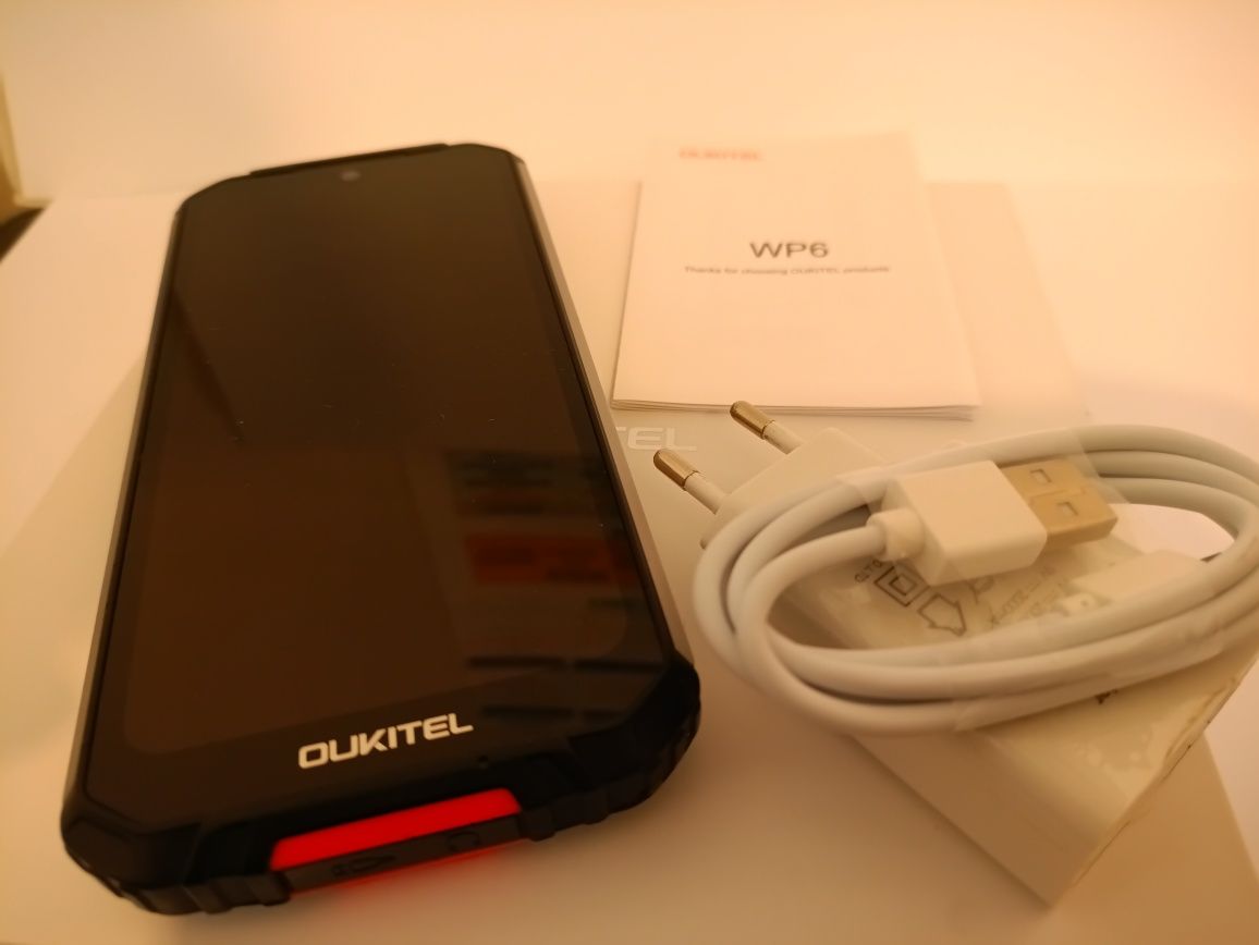 Telefon rezistent ,,Oukitel WP6,,