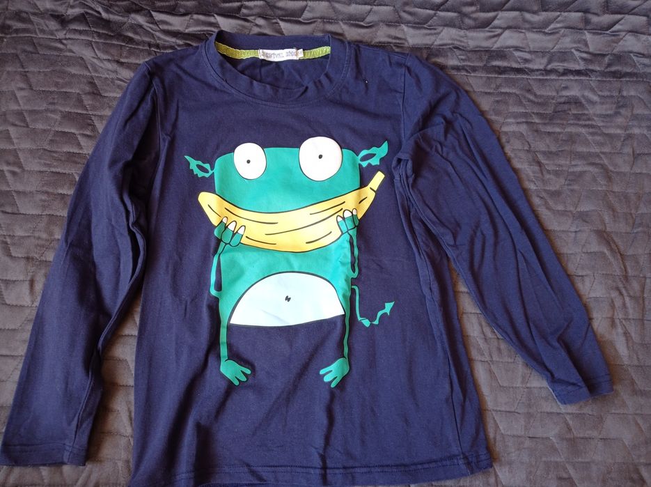 Блуза за 140 см.