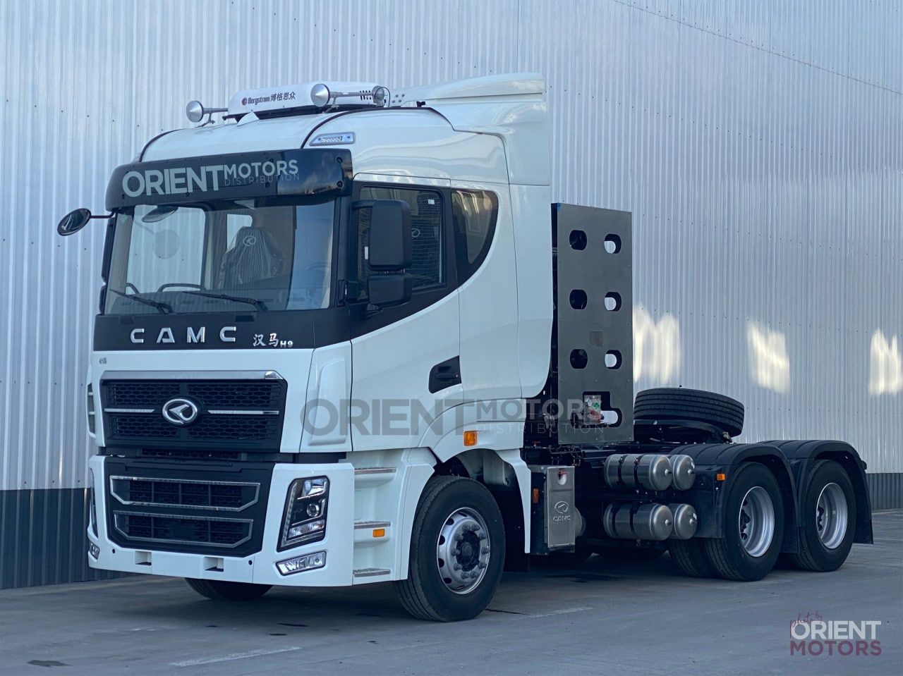 Тягач CAMC H9 4x2 CNG 430 л.с.Метане, Подушка Наличии!