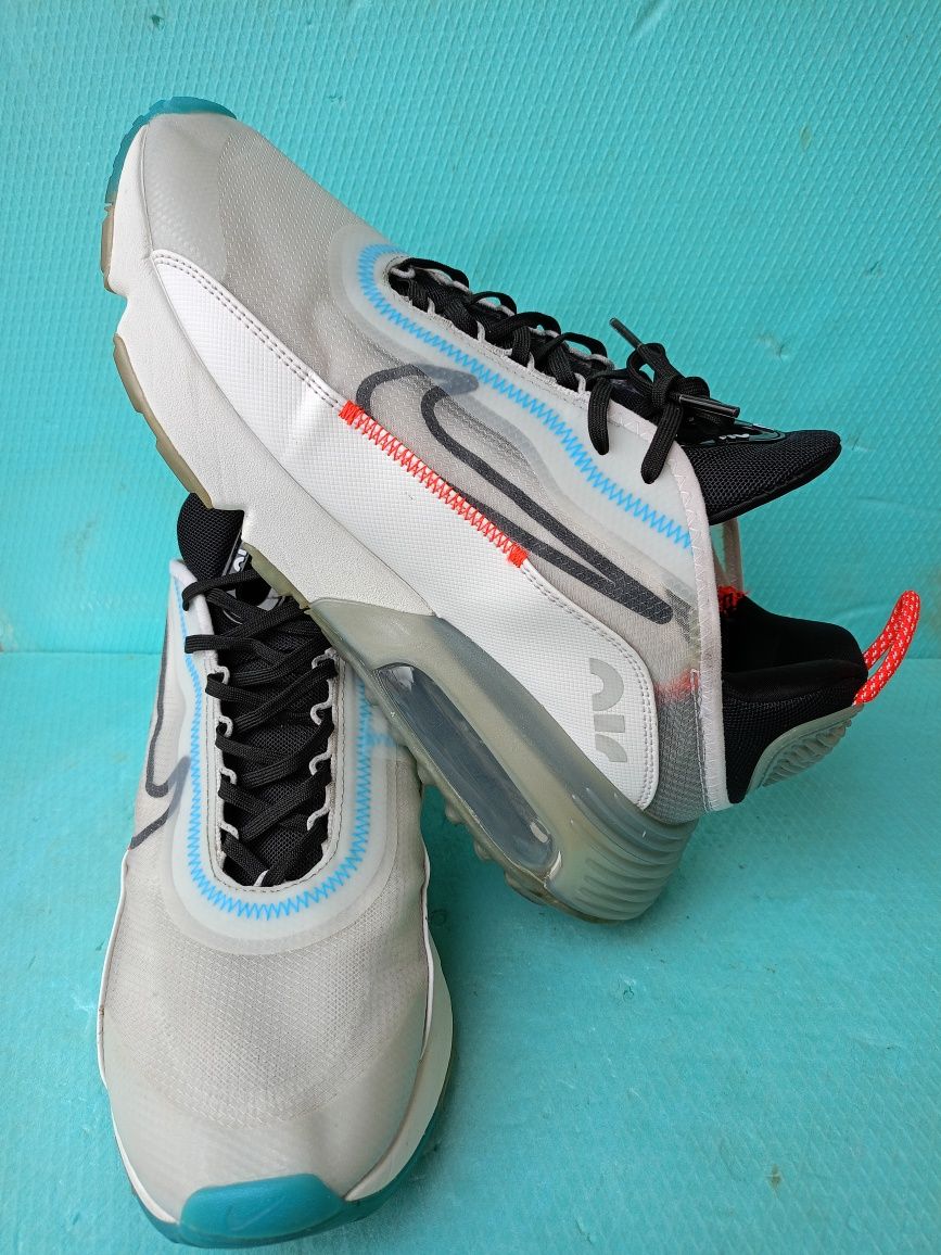 Nike Air Max 2090 спортни маратонки N.45,5 стелка 29 см.