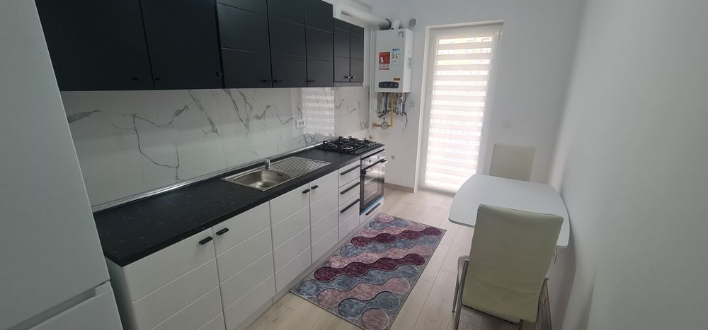 Închiriez apartament în Fălticeni