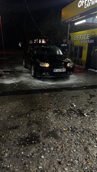 Golf 4 intreg sau dezmebrat