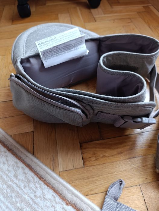 Marsupiu ergonomic multifunctional Chicco Hip Seat cu suport pentru so