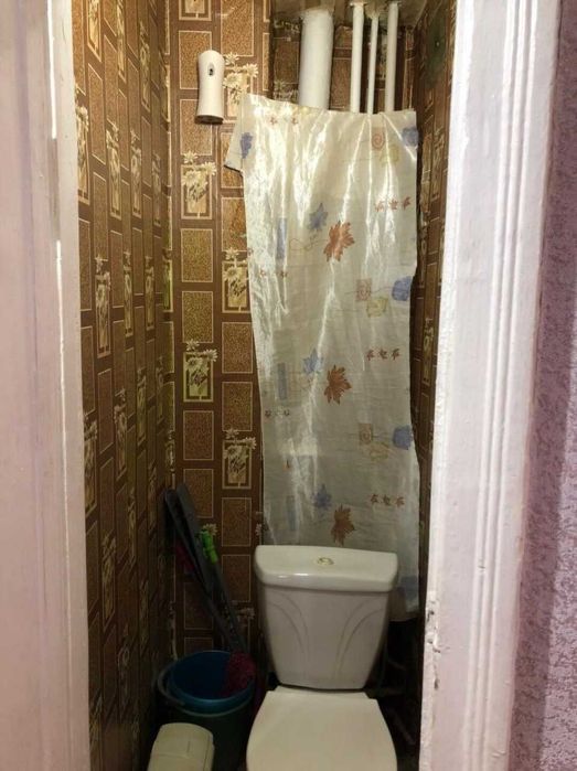 Продам в 2-х комнатную квратиру в районе ЖД вокзала