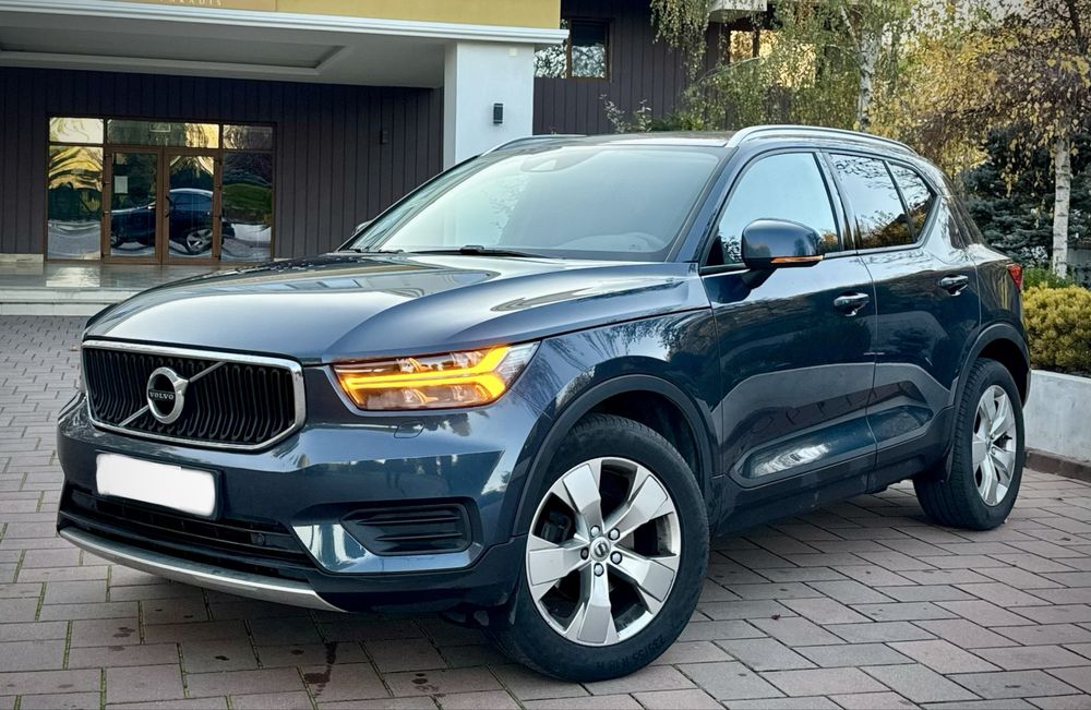 Volvo XC40 T3 163CP Cutie Automata! Fab 2021 ! Garantie 12 Luni !