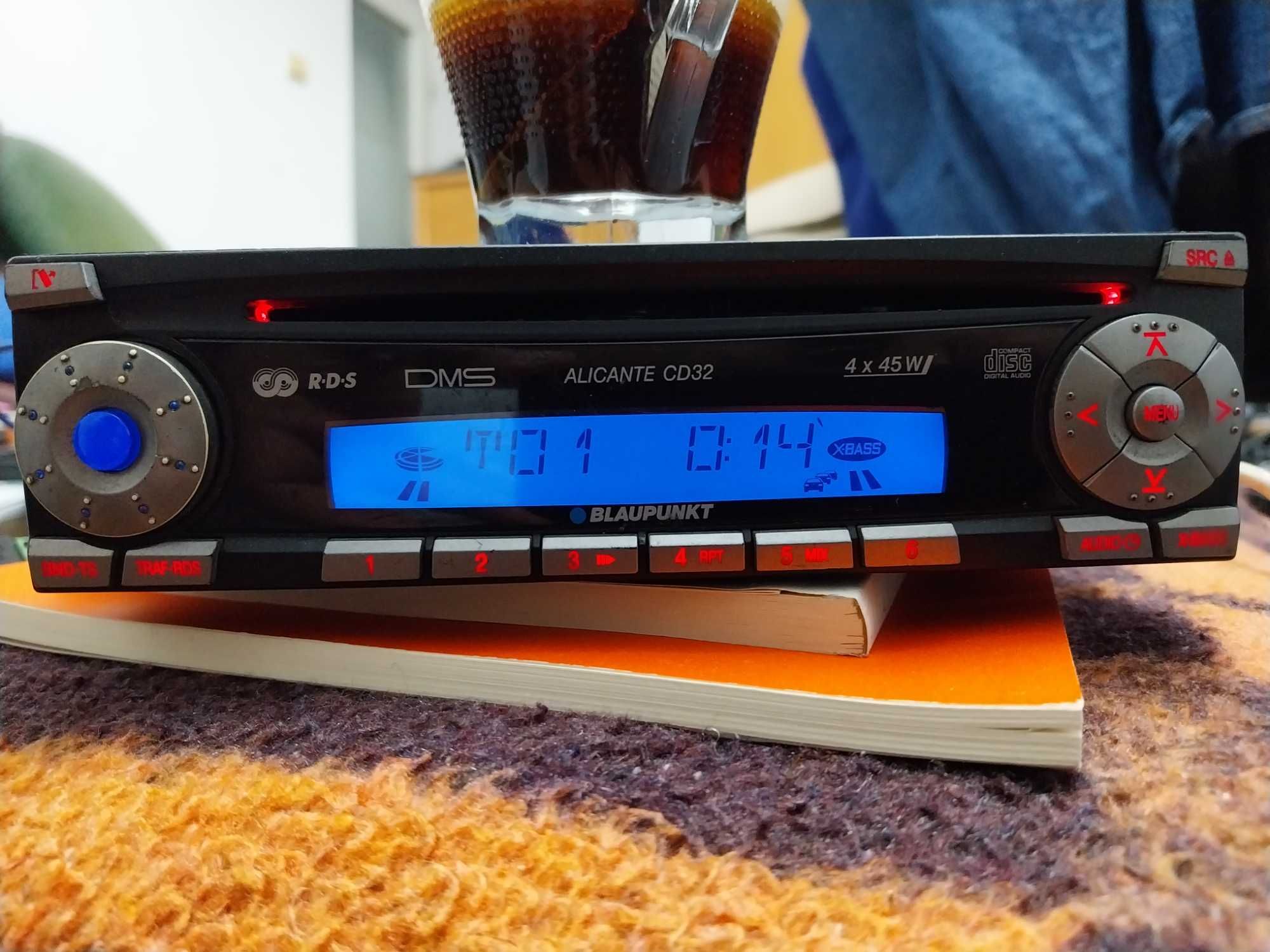 Radio CD Player  Blaupunkt