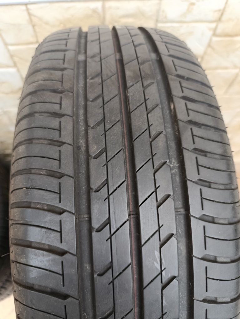 Летни гуми 195/60/15 Bridgestone