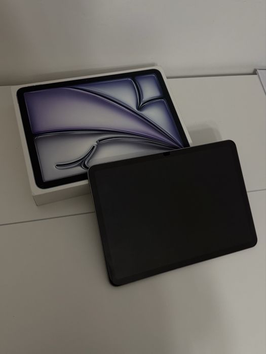 Ipad Air 6th gen WI-FI, M2 2024, 256GB, 95%