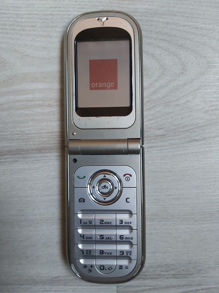 Vând telefon Philips 855