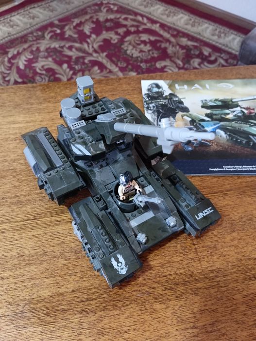Продам Лего танк HALG