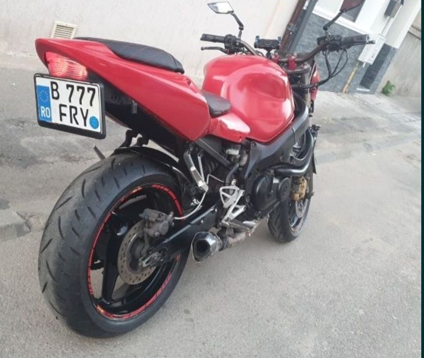 Honda f4i 600 injecție