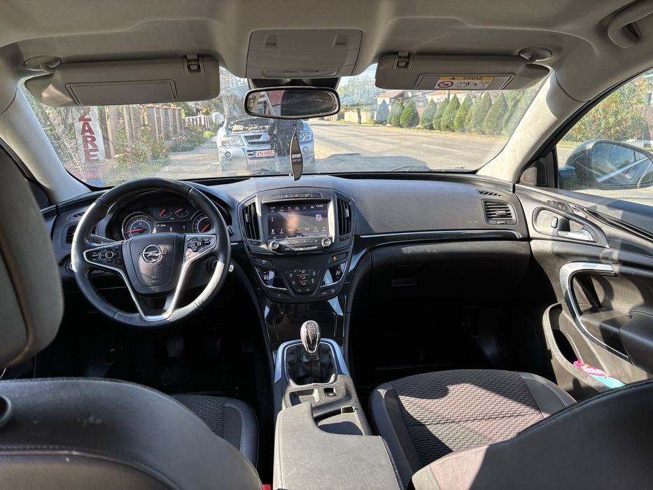 Vand opel insignia 1.6 benzina turbo