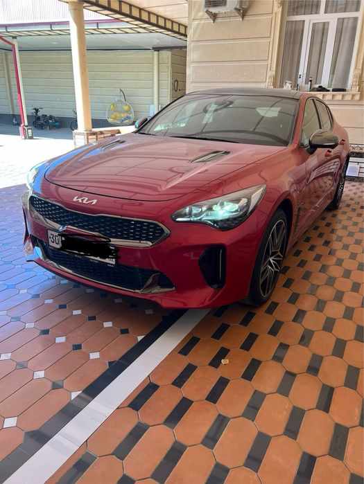 Kia stingir 3:3 twin turbo