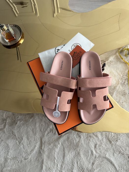 Papuci hermes chypre piele naturala roz pal