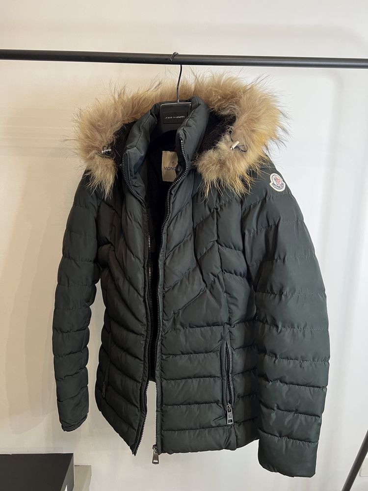 Geacă iarnă Moncler, marimea 0 (XS)