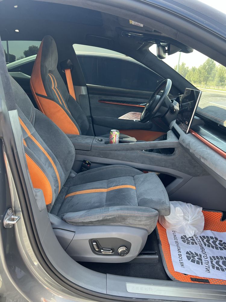 Zeekr 001 Z sport full