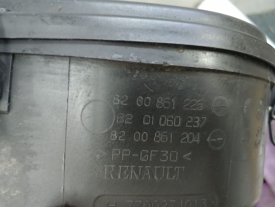 carcasa filtru aer 1.4 b dacia sandero  logan 8200861226  8201060237  8200861204