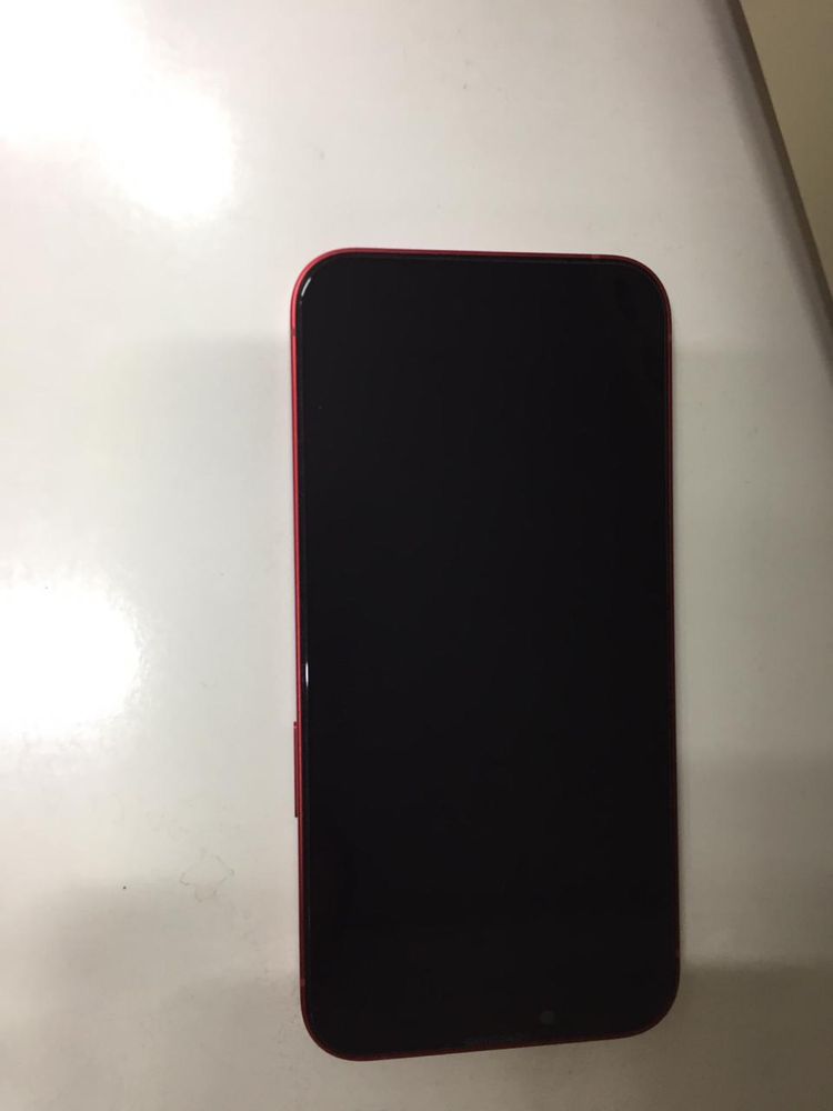 Iphone 13 128 red 88%/ айфон 13 128гб красный 88% батареи