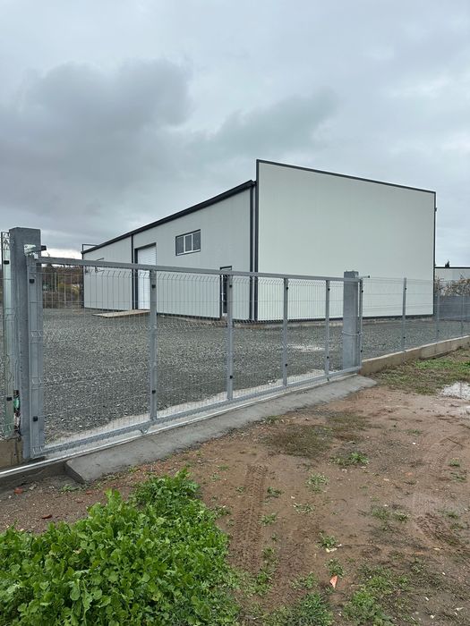 Продава хале 340кв