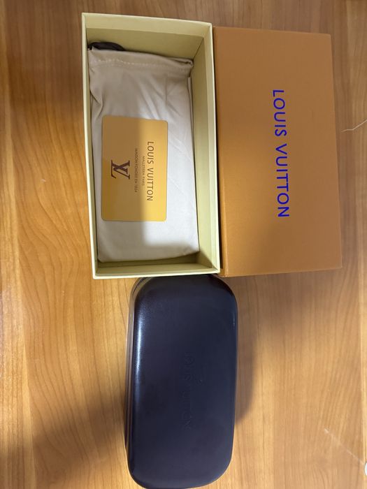 Vand ochelari Louis Vuitton,noi