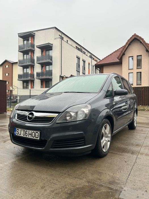 Vând Opel Zafira (dau și la schimb, ofer și diferență)