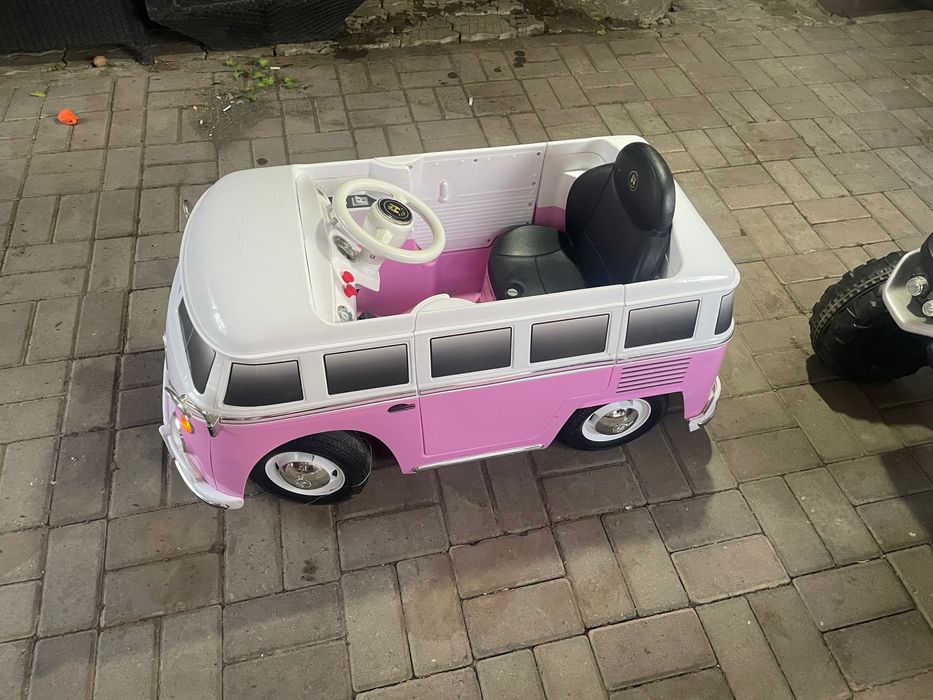 Vand autobuz electric pentru copii, pretul este fix