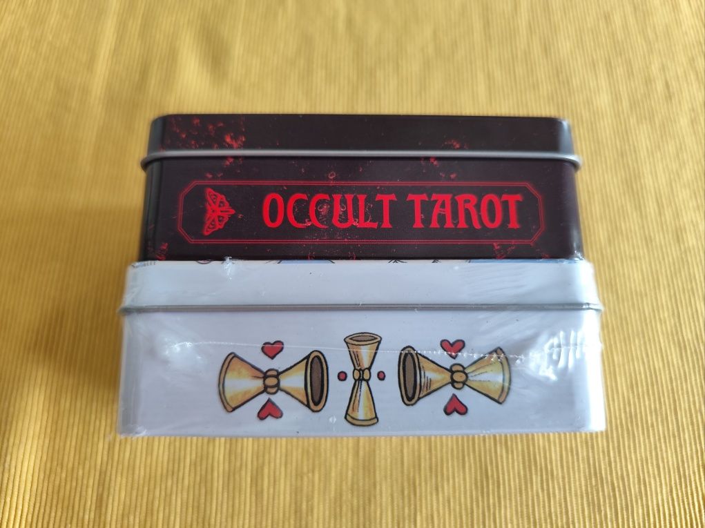 Cărți tarot Occult, Adventure time cutie metal