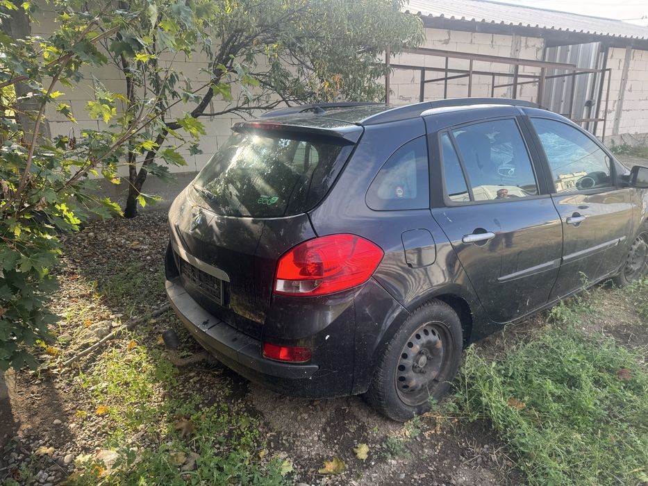 Renault Clio avariat/ accidentat/ pt. Dezmembrare /dezmembrari