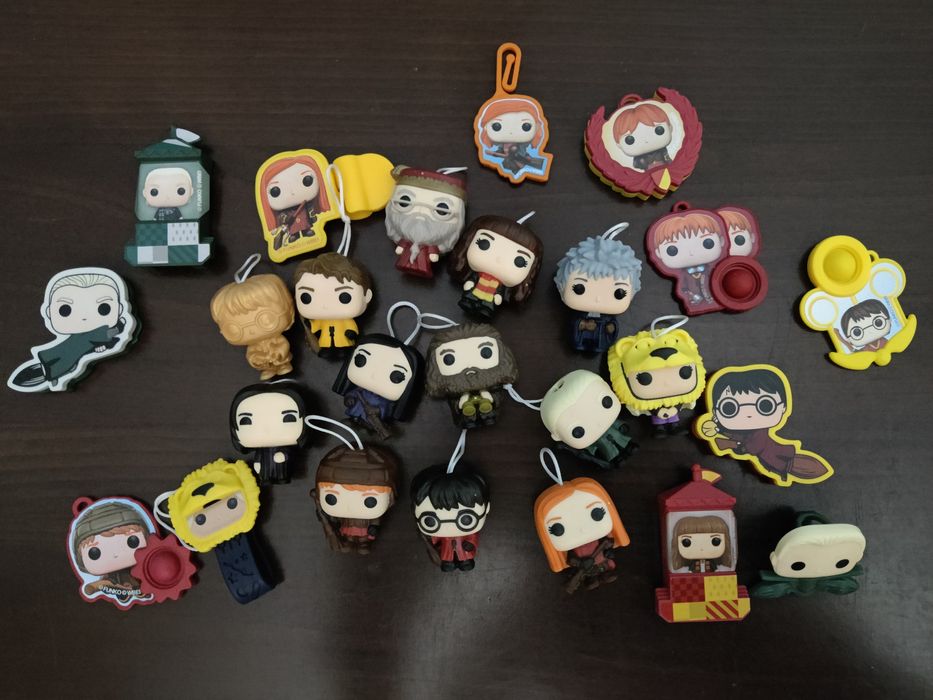 Все фигурки и аксессуары по Гарри Поттер Harry Potter Kinder Joy