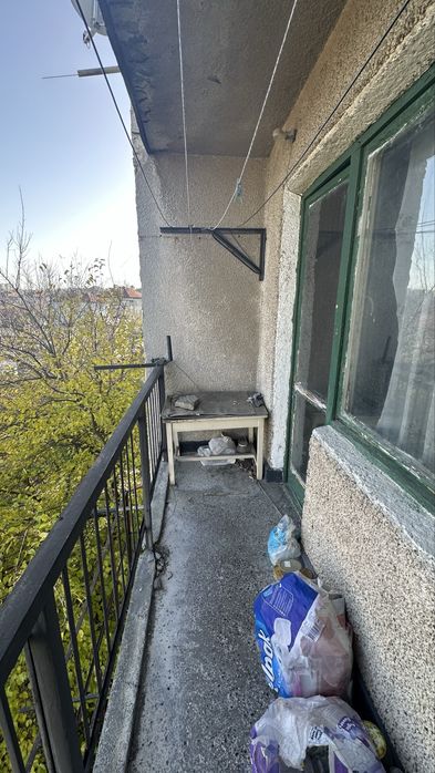 Продава се едностаен апартамент с тераса и гледка – 4-ти етаж