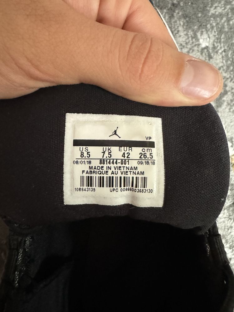 Nike Air Jordan B Fly Wolf Grey 42 Номер