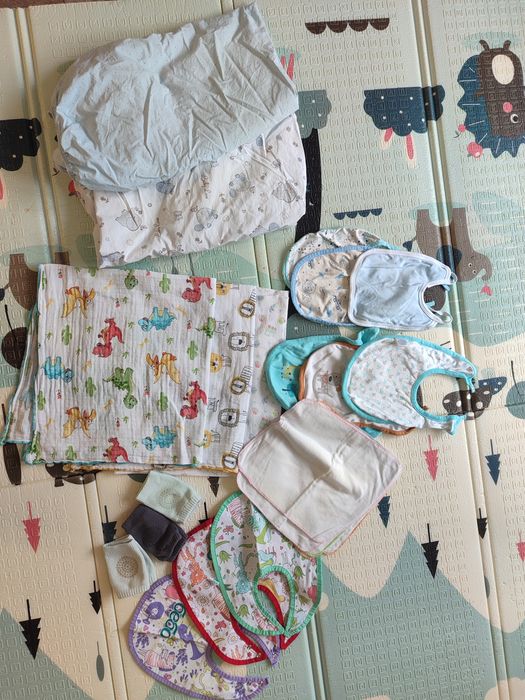 Лигавници,кърпи,пелени,чаршафи с ластик и протектори за коленца