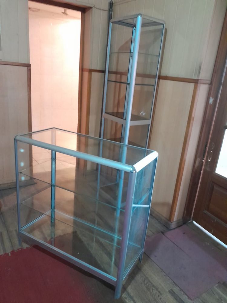 стеклянные полки