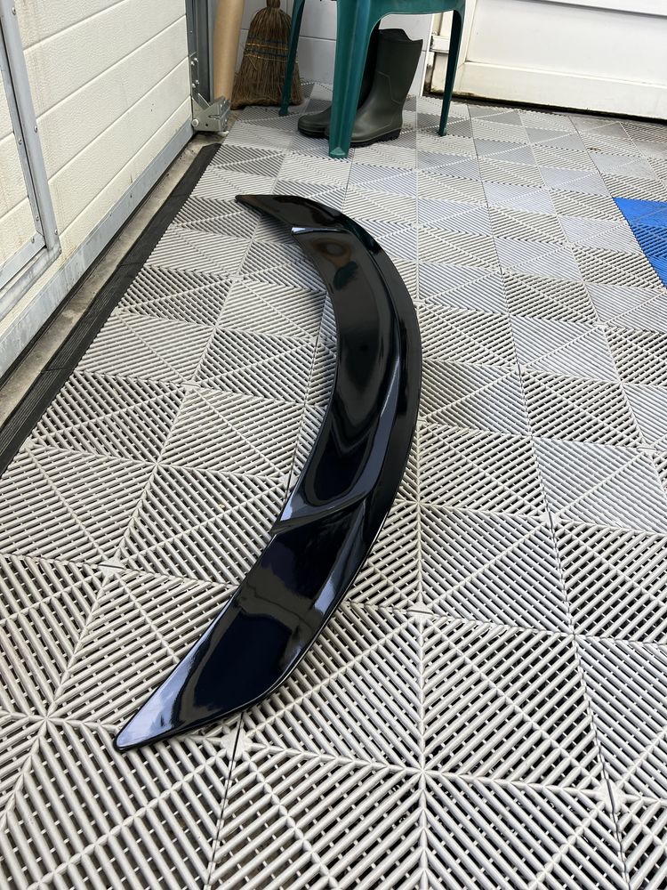 Eleron Spoiler/Mercedes Benz C Class
