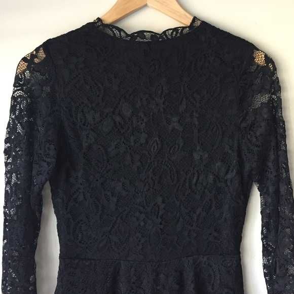 Rochie din dantelă neagra H&M, nouă cu etichete, mărimea 32 (xs)