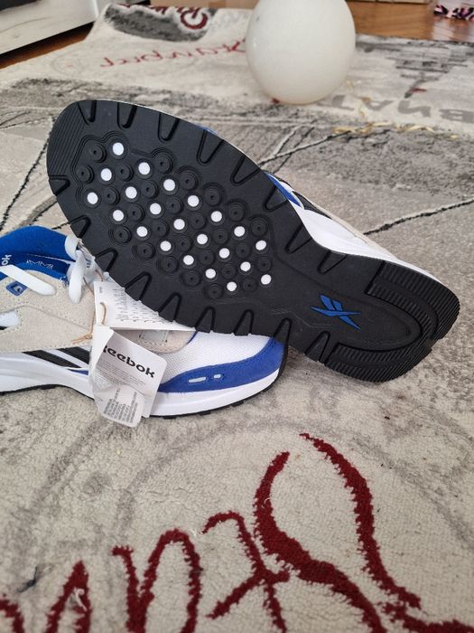 Reebok nou 44 insertii piele