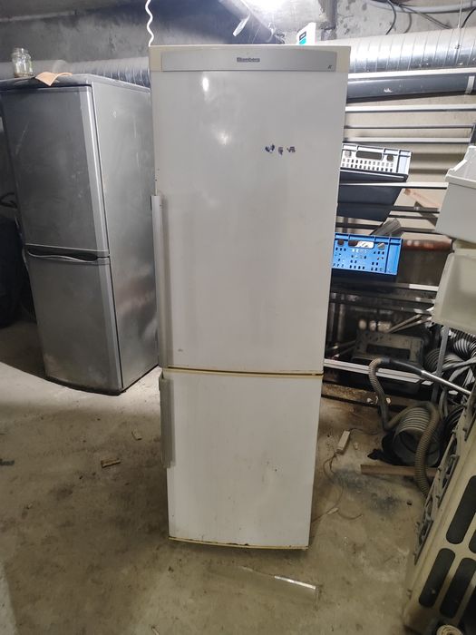 Хладилник, работи добре