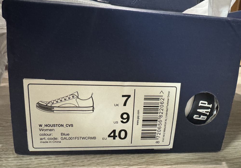 GAP маратонки нови