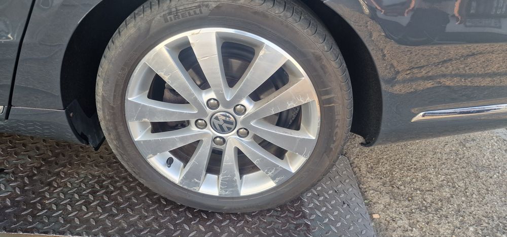 Jante cu anvelope Pirelli Energy 225 45 17 dot 2022 VW