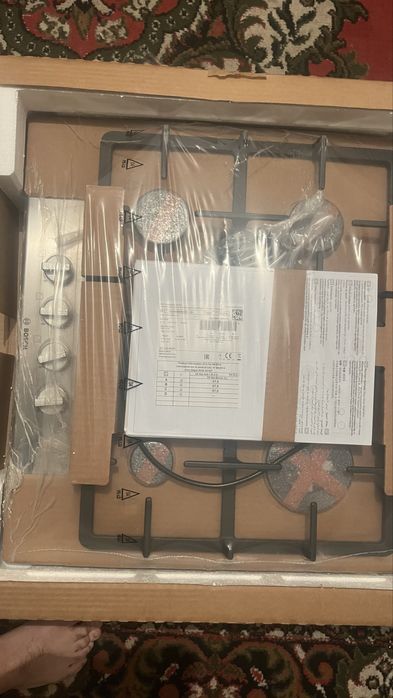 Варочная поверхность Bosch PGH6B5K90R стальной