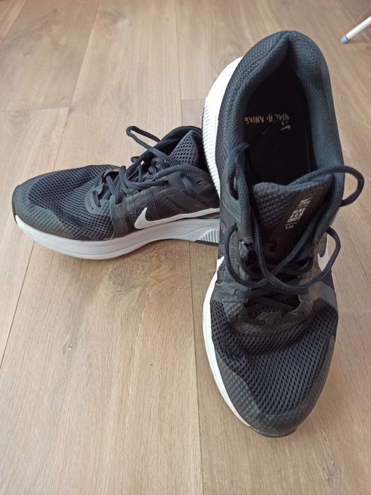 Nike Run Swift 2, Negru 47