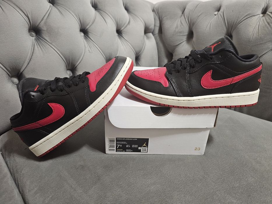 Wmns Nike pantofi sport Air JORDAN 1 low
